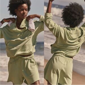 Free people fp movement Green Casual athleisure zip pullover sweater xs lounge